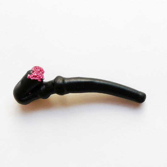 Liquorice pipe, 17g wrapped